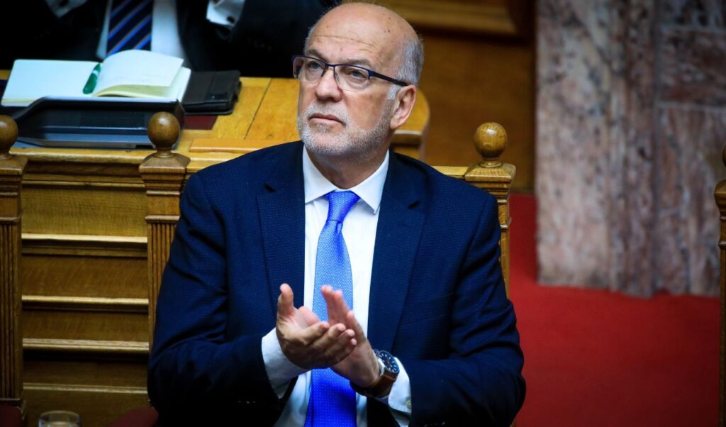 Floridis: PASOK’s “cunning” in calling Tzavellas – “Constitutional deviation” to control judicial decisions