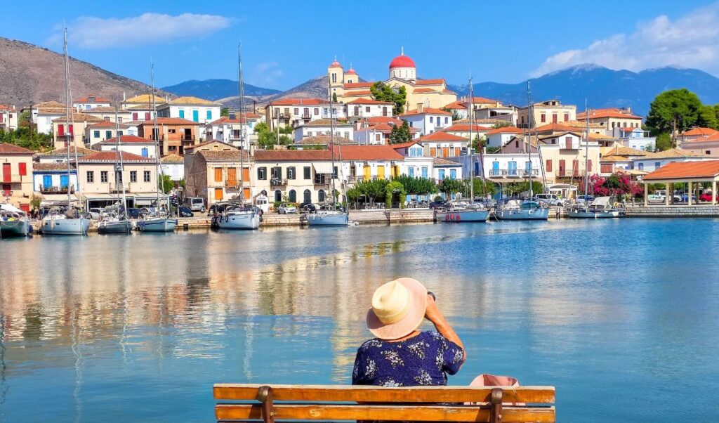 Half of Greeks plan summer vacations in 2026 amid rising costs