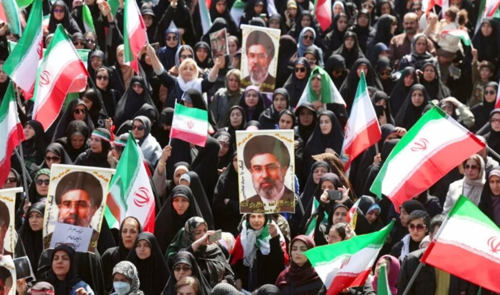 Trump-Iran talks hit new snag: Strait of Hormuz and uranium stall deal