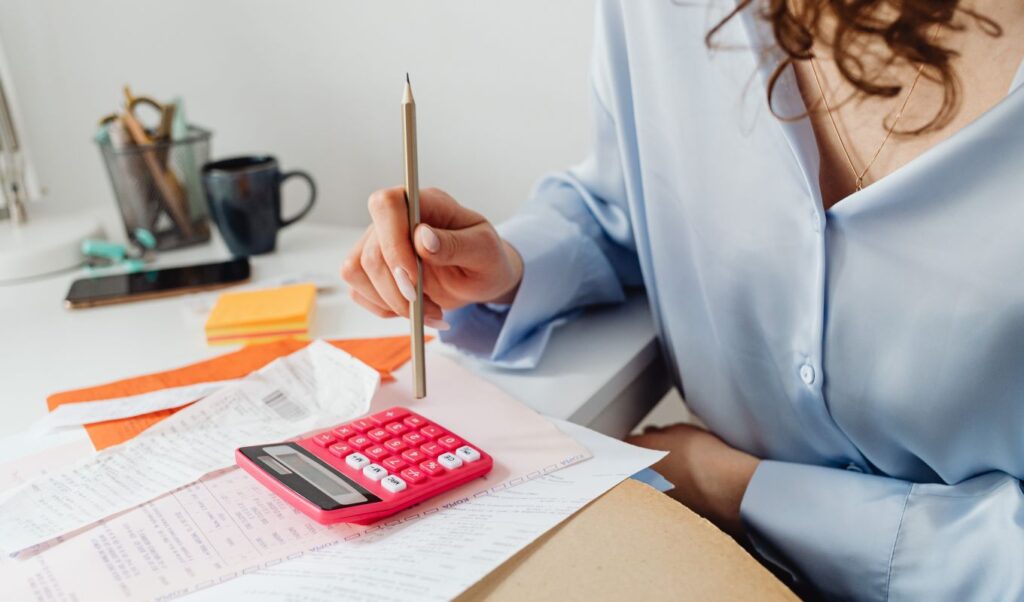How equal pay for men and women will be achieved at work
