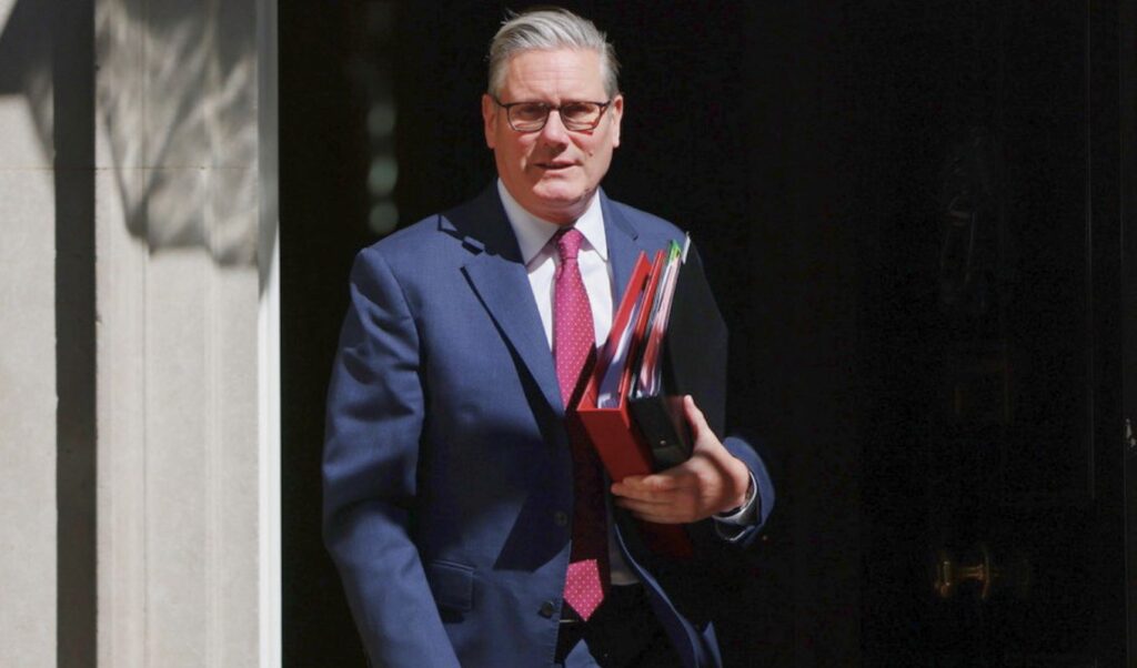 Britain: Labour leadership battle looms as Starmer faces growing pressure