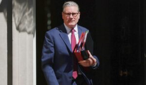 Britain: Labour leadership battle looms as Starmer faces growing pressure