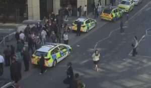 UK raises terror threat to “severe” after antisemitic knife attack