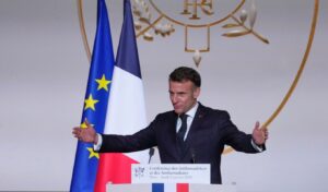 Macron warns US: EU will activate anti-coercion mechanism if car tariffs rise