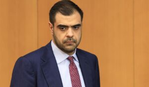 Marinakis defends Mitsotakis’ “sweating the jersey” remark