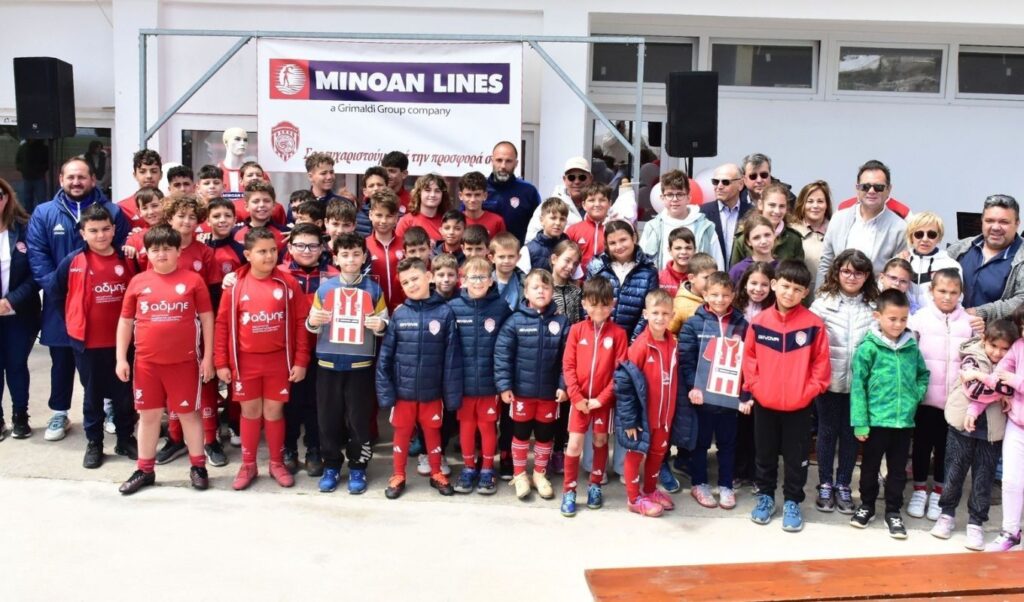 Minoan Lines donates sports equipment to local Milos club