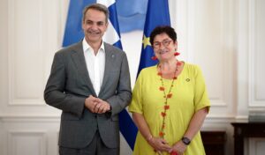 Mitsotakis meets Petra Bayr: Artificial intelligence, Western Balkans and democratic institutions in focus
