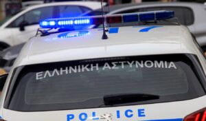 Fatal crash on Attiki Odos: Motorcyclist dies after hitting police car