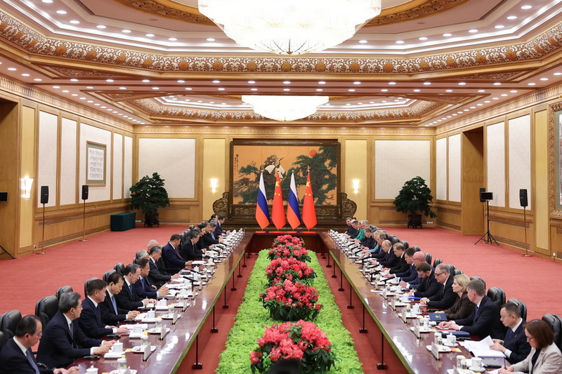 sinantisi-poutin-jiping__3_