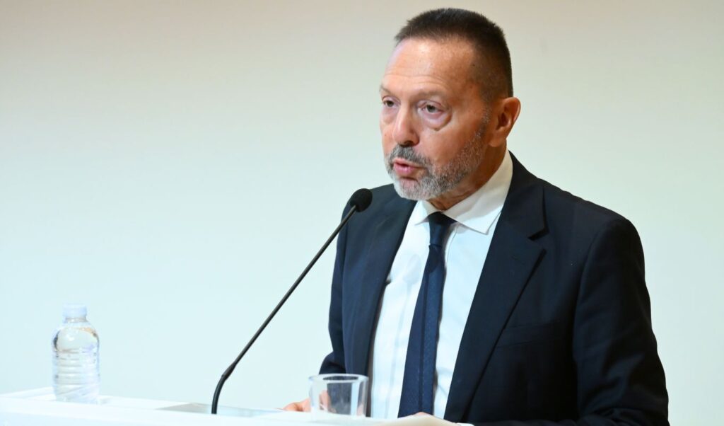 Stournaras warns of real recession risk in eurozone