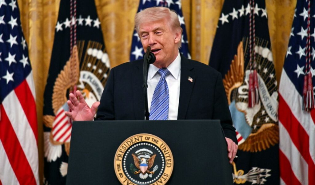 Trump accuses Pope Leon of “endangering Catholics” over Iran stance