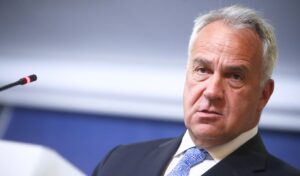 Voridis: “We won’t go to elections because Androulakis is angry”
