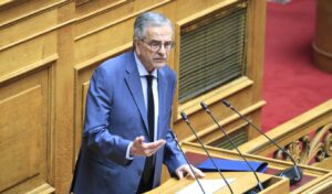 Antonis Samaras becomes “foreign body” to New Democracy – Launches new attack on Mitsotakis over Karystianou