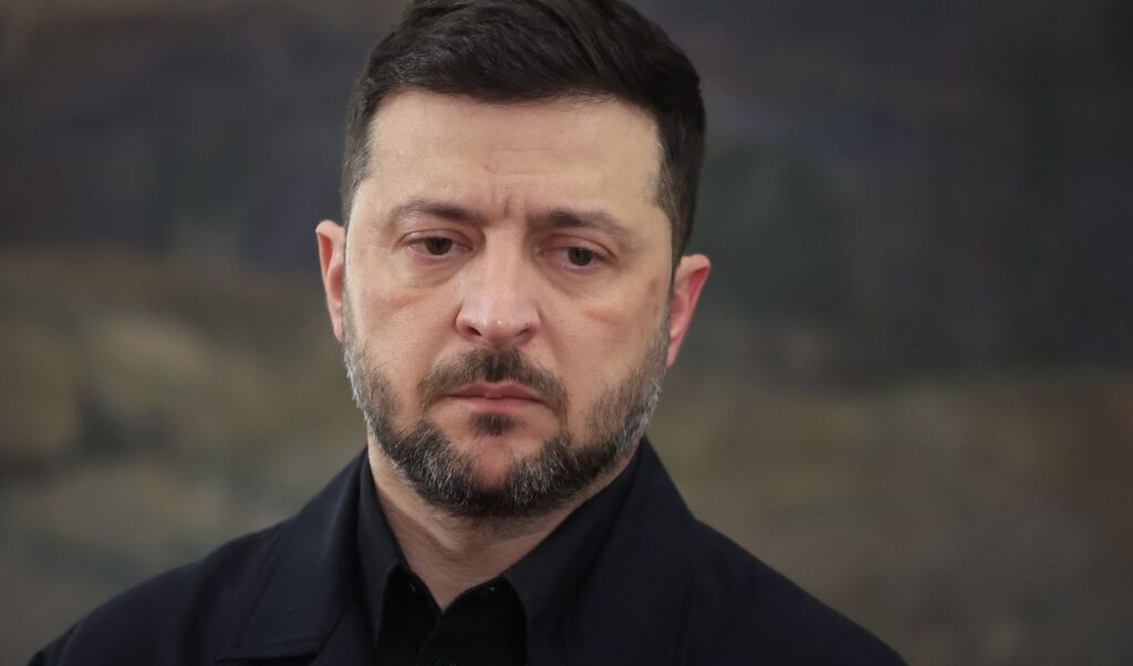 Zelensky: “Russia continues attacks” – “No silence on war”