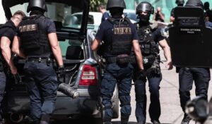 Hamas manhunt: Two members sought, one in Greece – suspect admits second chemical order