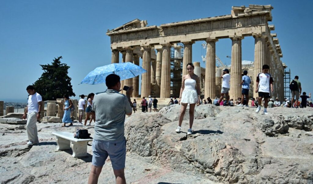 Greece heatwave: Temperatures near 40°C with storms expected