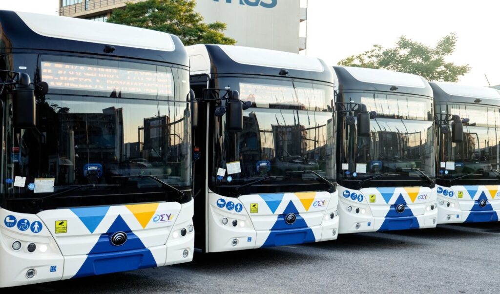 Athens bus driver shortage tackled: 500+ applications received