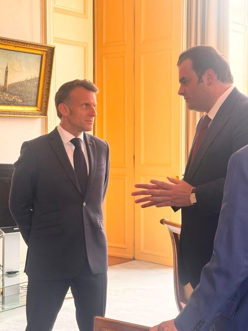 macron-pierrakakis-megaro-ilision-2