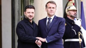 Ukraine: Emergency meeting between Zelensky, Macron, Starmer and Merz in London