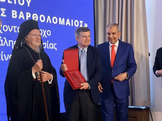 Ecumenical Patriarch Bartholomew attends PeopleCert award ceremony honoring Athanasios Martinos