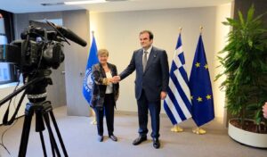 Greece leads Southeast Europe as IMF praises economic transformation