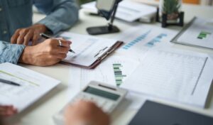 Market Control Authority fines Flora Food €78,958 for unfair pricing