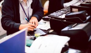 Personal allowance: €300 cap becomes “red flag” for public sector