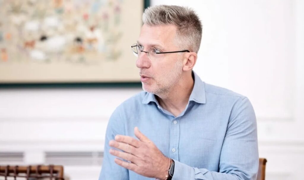 Skertsos on Greece’s government record: “Greece is changing and moving forward”