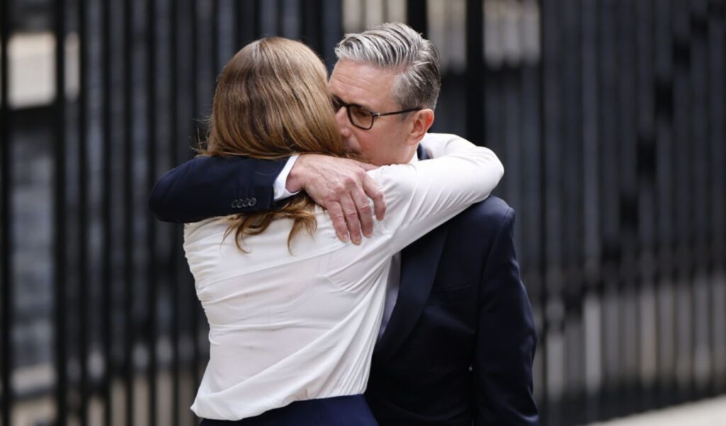 Keir Starmer breaks down in tears as he announces his resignation as Prime Minister