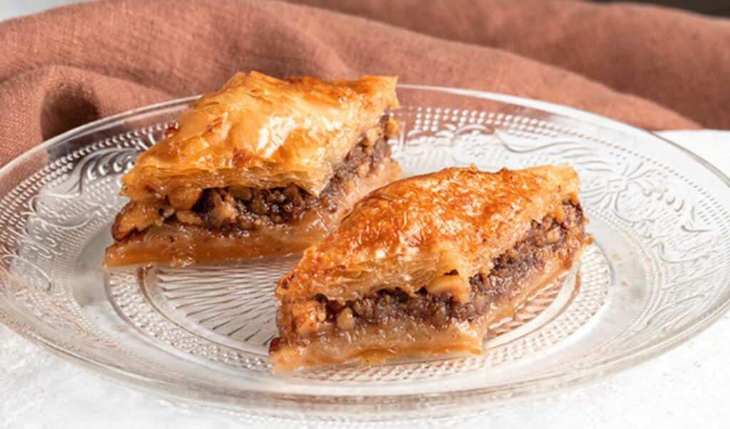 Turkey and Azerbaijan unite against Greece in UNESCO baklava bid