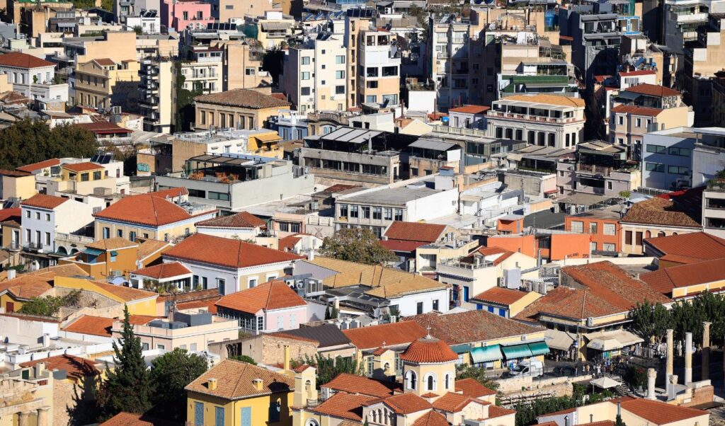 AADE: Seized properties can now be sold with partial debt payment