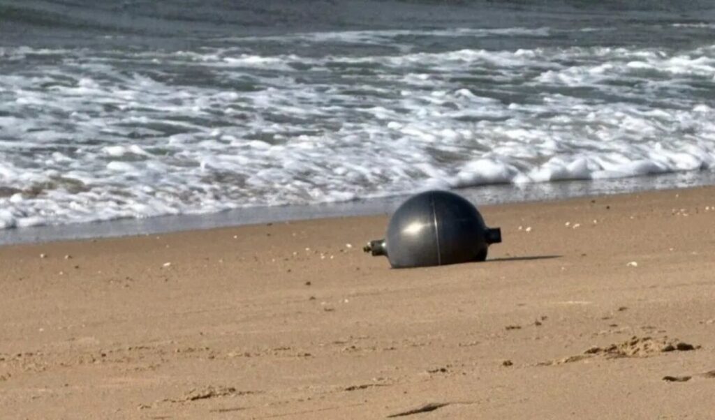 Mystery in Australia: Metal spheres wash ashore — Space Agency investigates