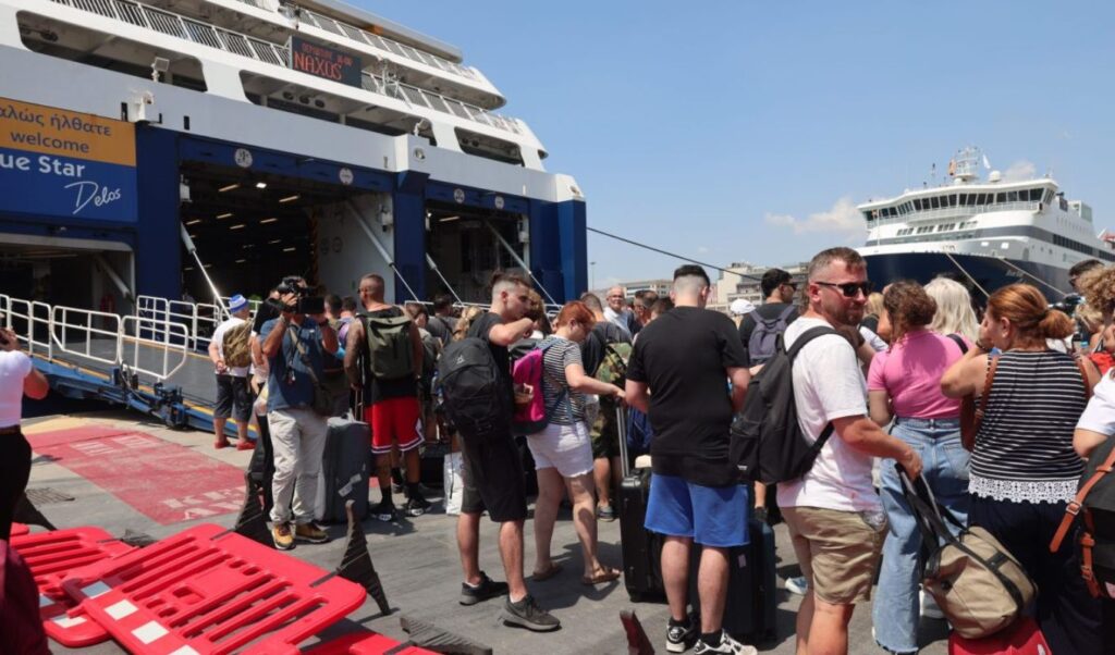 Greek Islands Ferries Packed Despite Rising Travel Costs This Summer