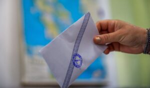 Alco Poll: New Democracy leads at 24.6% as ELAS rises and PASOK declines