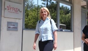 Rena Dourou runs unopposed for SYRIZA parliamentary group leadership