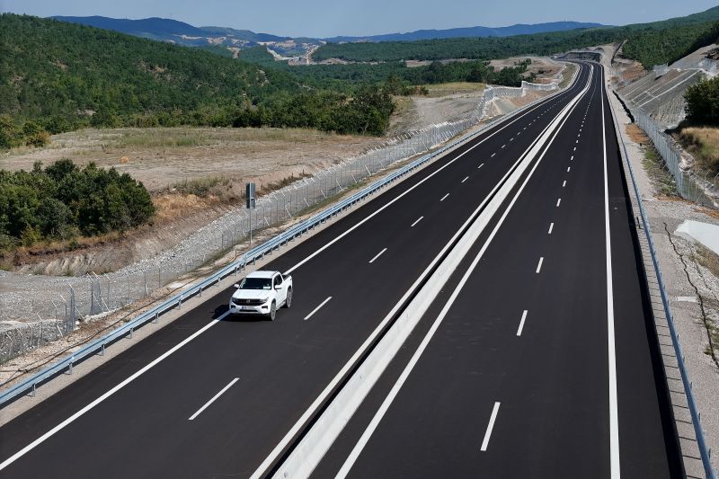 e65-mitsotakis-grevena-2