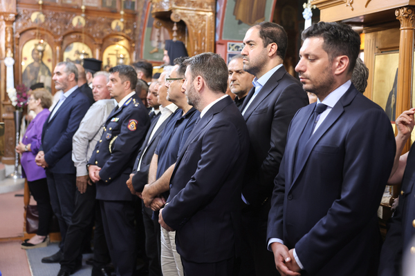 Rethymno wildfire: The funeral of firefighter Manolis Stratidakis