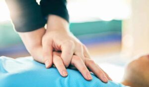Mom’s CPR saves 16-year-old daughter from cardiac arrest at home