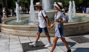 Greece heatwave: 43°C temperatures and extreme wildfire danger on Wednesday