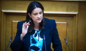 Greece ends survivor pension cuts: full benefits guaranteed for all widows