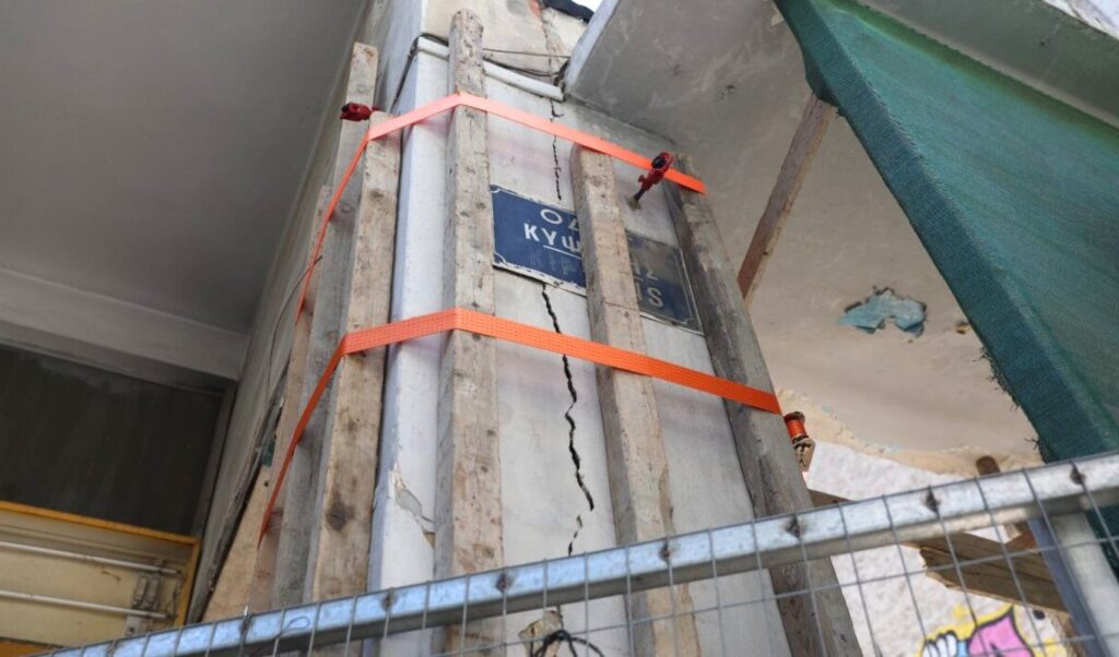 Athens Metro Line 4: Independent experts to inspect cracked buildings in Kypseli