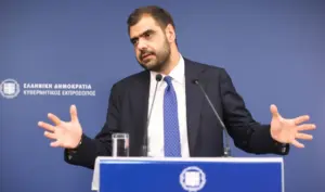 Marinakis Blasts Samaras: Chose to Attack ND Instead of Marking 2015 Referendum Anniversary