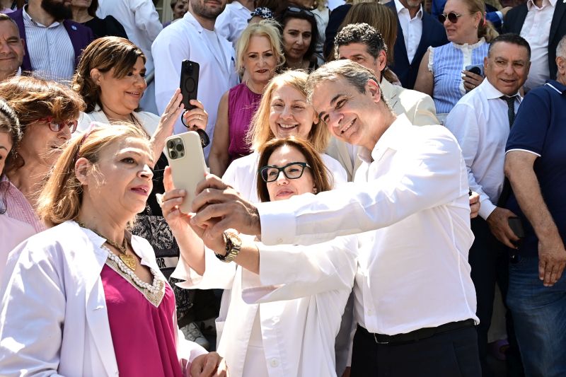 mitsotakis-episkepsi-paidon-pentelis__8_