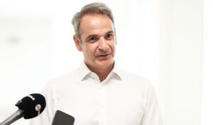 Mitsotakis signals 2027 election push with Recovery Fund projects