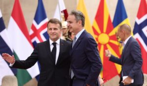 Mitsotakis in Paris: Greece-France Relations Reach New Heights in Defense and Energy