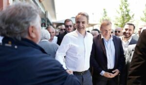 New Democracy’s road to majority rule: polls, threats & internal rifts