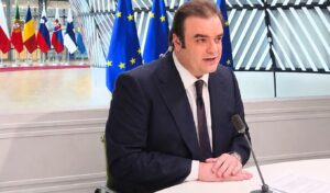 Pierrakakis in Politico: EU spectrum auction coordination to boost investment and competitiveness