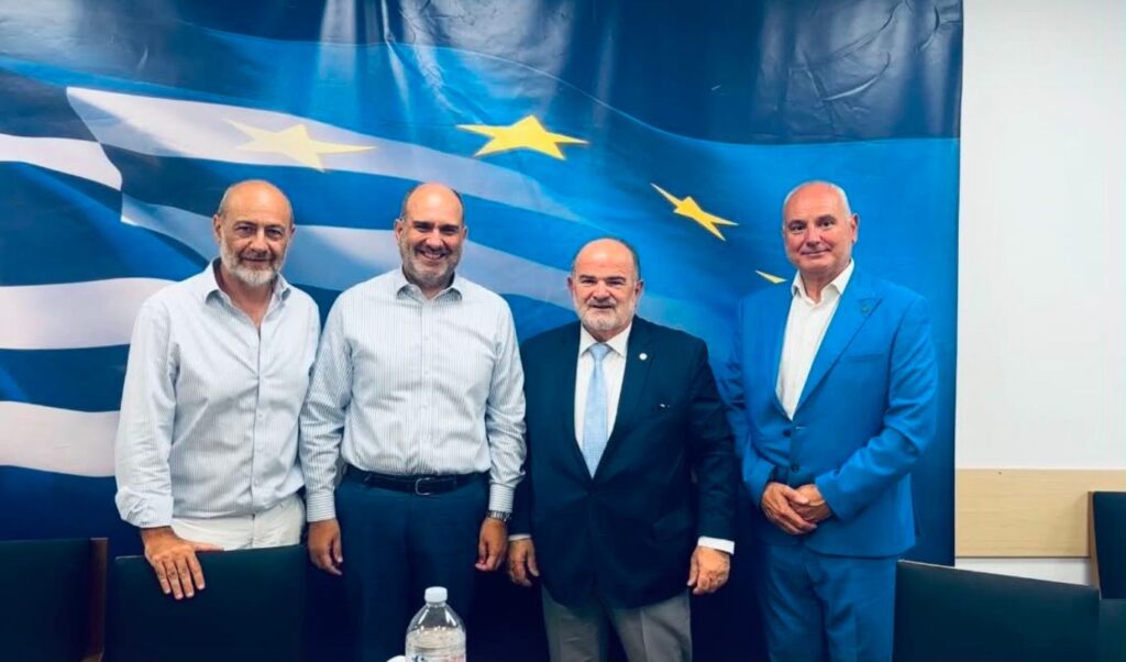 Greek Restaurant Federation Demands VAT Cut Back to 13%
