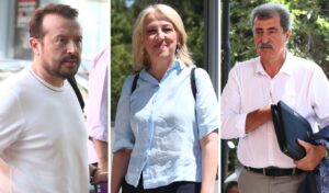 SYRIZA crisis: Polakis, Dourou & Pappas take the reins amid mass resignations and open war with Tsipras camp