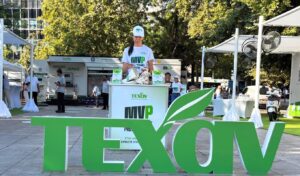Anti-Plastic Bag Campaign Takes Over Syntagma Square, Athens